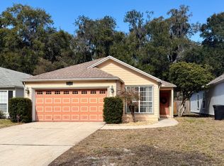 10389 Brookwood Bluff Rd N, Jacksonville, FL 32225