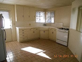 2nd image of 1520 N California St