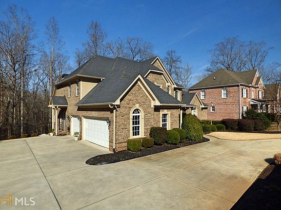 2nd image of 154 Augusta Dr