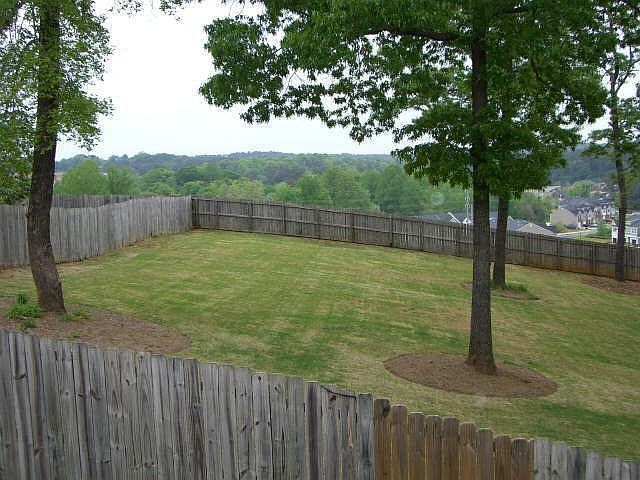 2nd image of 529 Rosewood Cir