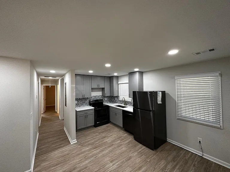 2182 Telhurst St SW — Photo 10