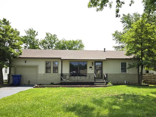 1226 A St NE, Miami, OK 74354