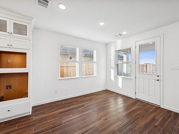 6th image of this home