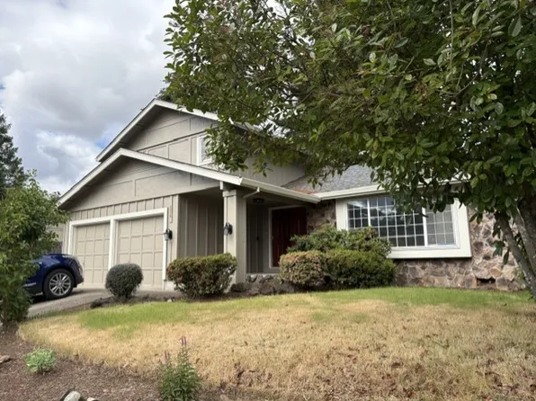 536 66th St, Springfield, OR 97478