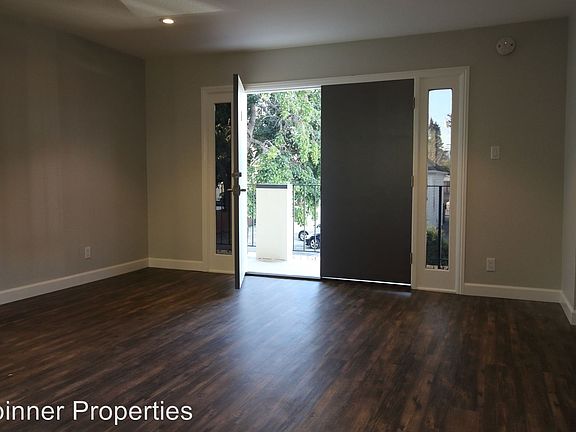 3rd image of 312 Catalpa St APT 4