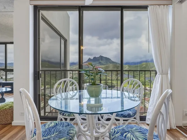 322 Aoloa St #Penthouse 8, Kailua, HI 96734