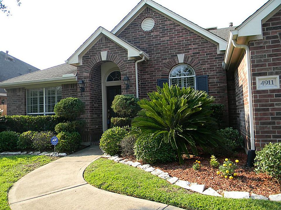 1st image of 4911 Big Elm Cir