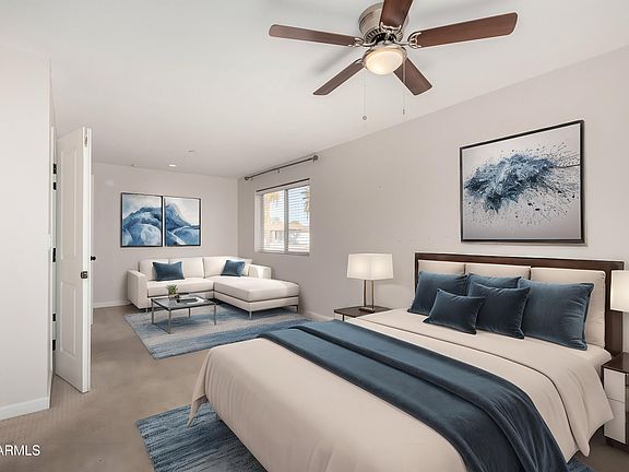 3rd image of 4939 E PARADISE Drive