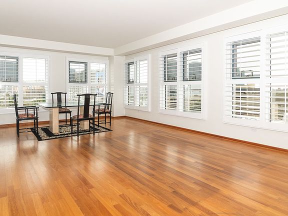 3rd image of 1080 S Beretania St APT 704