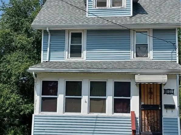 1048 Kling St, Akron, OH 44301