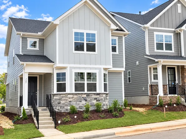 725 Cormiche Ln, Wake Forest, NC 27587