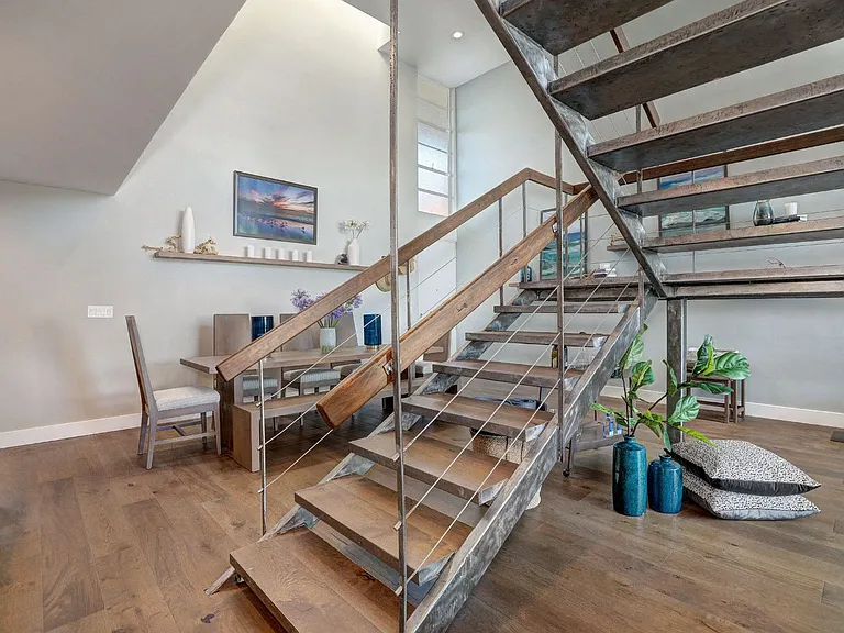 1025 Ocean Avenue — Photo 118