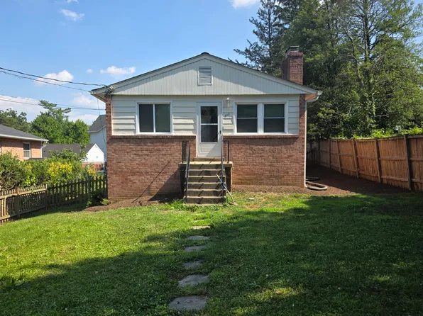 6112 Lee Hwy, Arlington, VA 22205