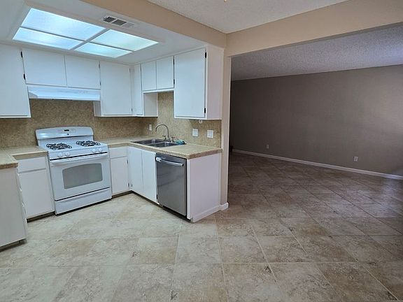 4th image of 3587 Galena Dr APT 2