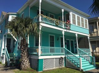 1528 Church St., Galveston, TX 77550