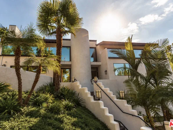 4961 Marmol Dr, Woodland Hills, CA 91364