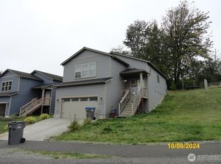 25697 School House Pl NE, Kingston, WA 98346