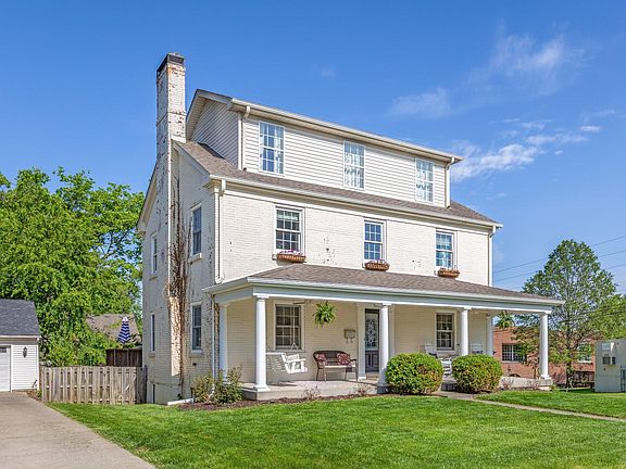 4th image of 300 Cassidy Ave