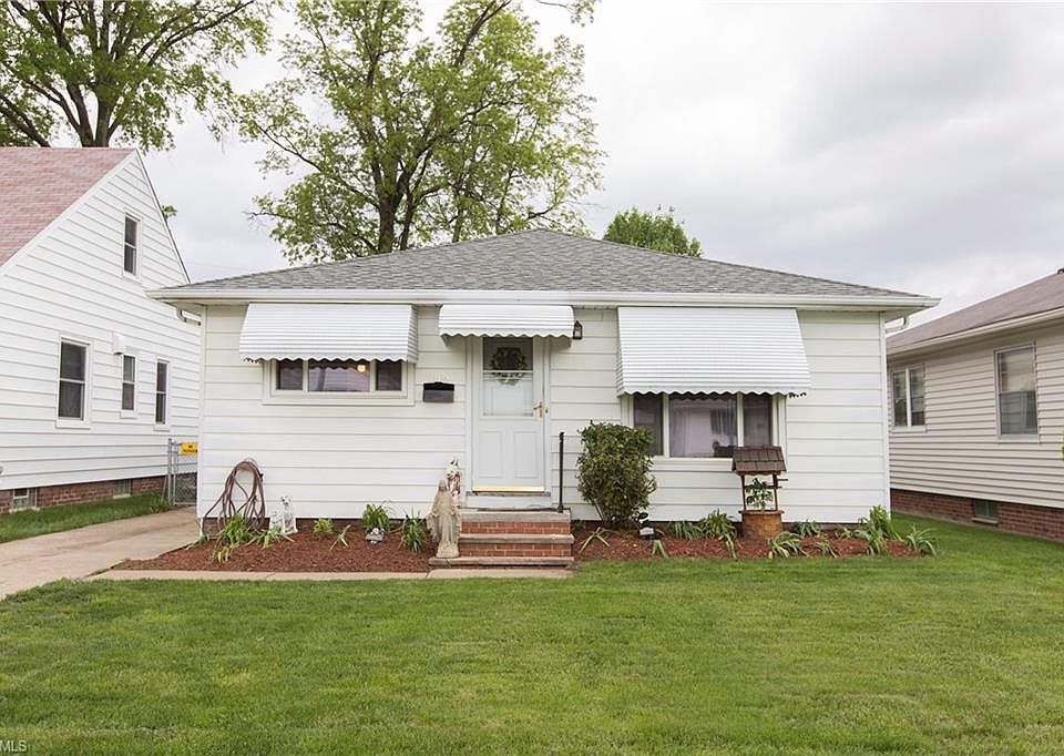 1st image of 912 Parkleigh Dr