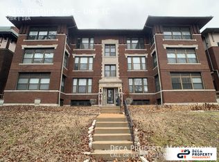 5355 Pershing Ave APT 1C, Saint Louis, MO 63112