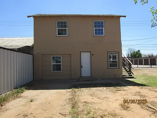 111 W Grand St #A Photo 1