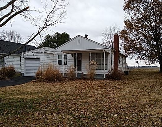 3rd image of 749 Mill St