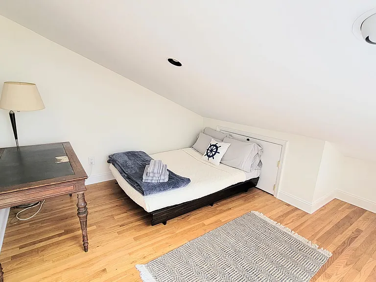 1561 Millstone Rd — Photo 13