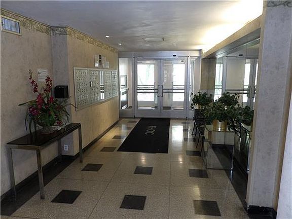 Front Lobby Entrance