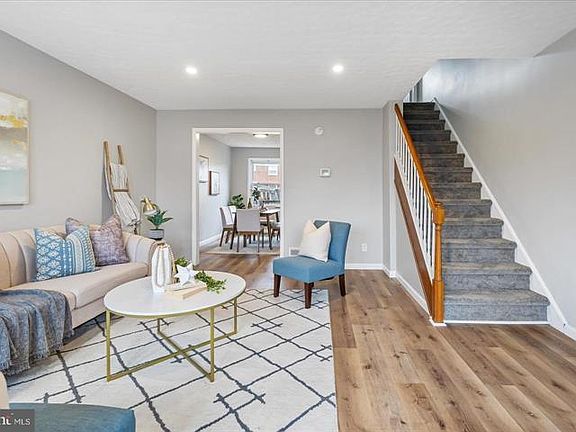5th image of 403 Edmunds Way