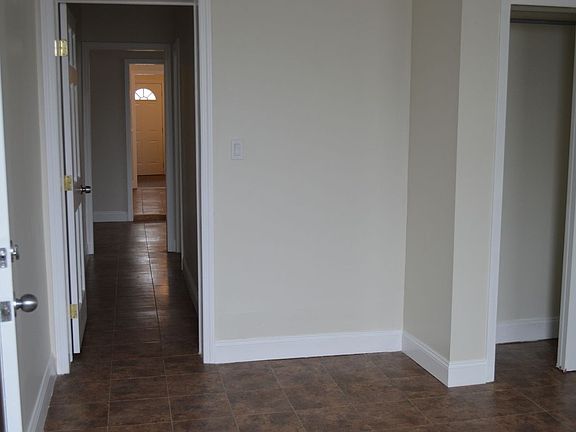 4th image of 7609 Cooper Ave #1