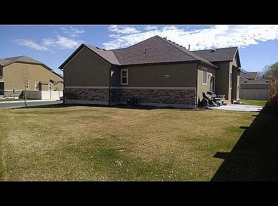 3rd image of 1043 W Venenzia View Way