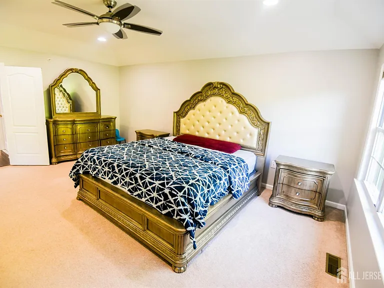 122 Morgan Way — Photo 19