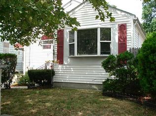 146 Donelson St, Providence, RI 02908
