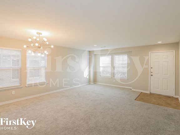 5th image of 3905 Mantis St