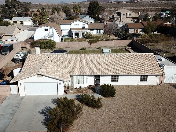 2nd image of 1580 Arabian Dr