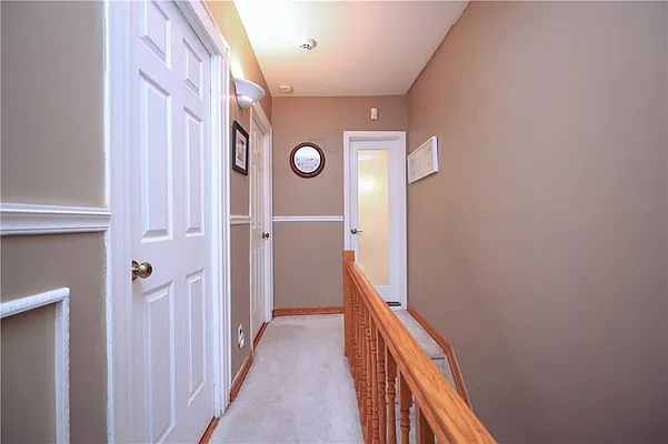 Sold by Remax Edge | media 12