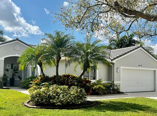 16172 SW 8th St, Pembroke Pines, FL 33027