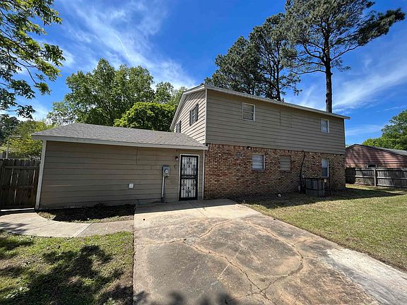 2nd image of 3262 Nora Lee Ln