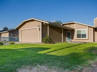 620 Heather Ct, Ridgecrest, CA 93555