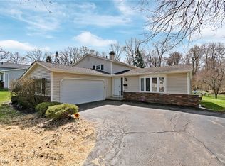 96 Spring Creek Rd, Northfield, OH 44067