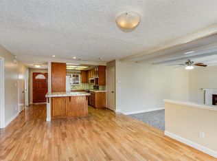 2849 Honeysuckle Way, Sacramento, CA 95826