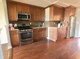 980 Rhinelander Ave FLOOR 1, Bronx, NY 10462