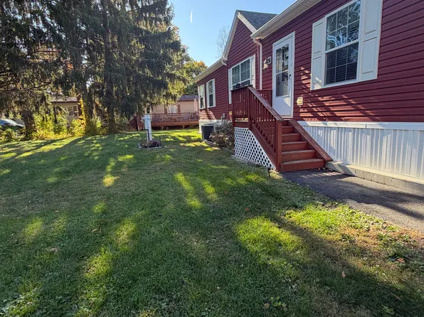 2 Stephen Pl, Beacon, NY 12508