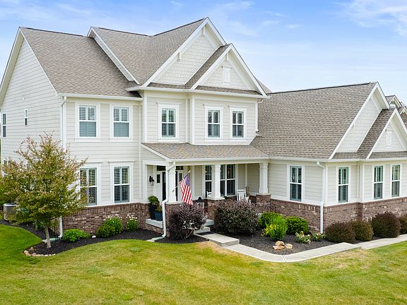 2nd image of 3201 Willow Bend Trl