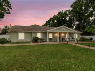 9406 W Flora St, Tampa, FL 33615