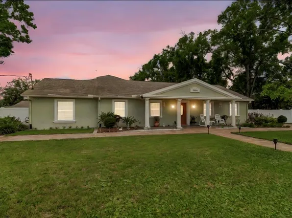 9406 W Flora St, Tampa, FL 33615