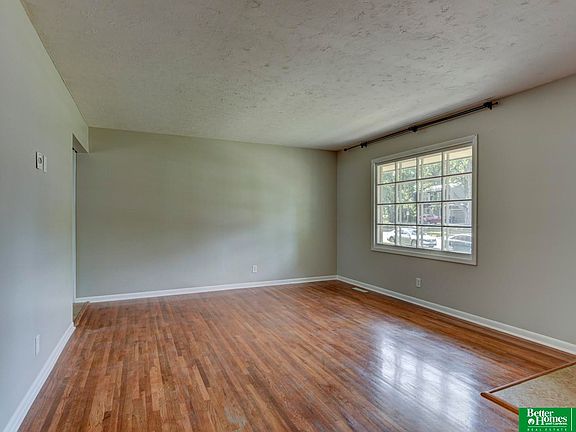 4th image of 12645 Westwood Ln