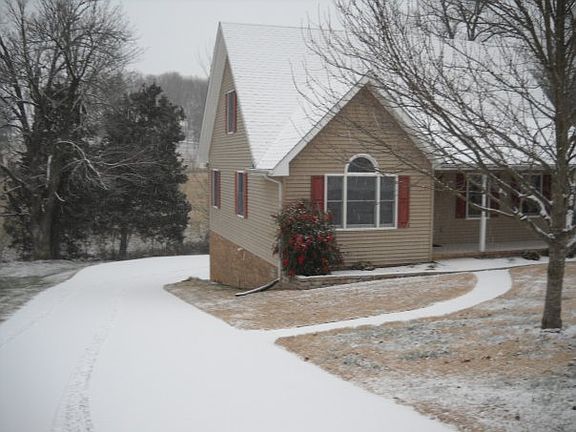 2nd image of 190 Augusta Cir