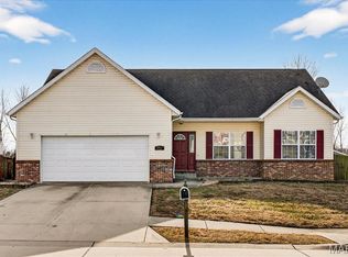 2212 Hunters Point Dr, Granite City, IL 62040