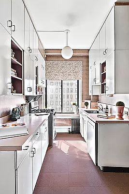 4th image of 830 Park Ave APT 9C